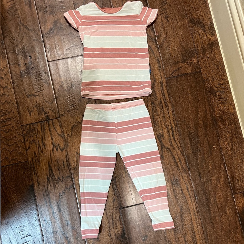 Kickee Kids striped pajamas